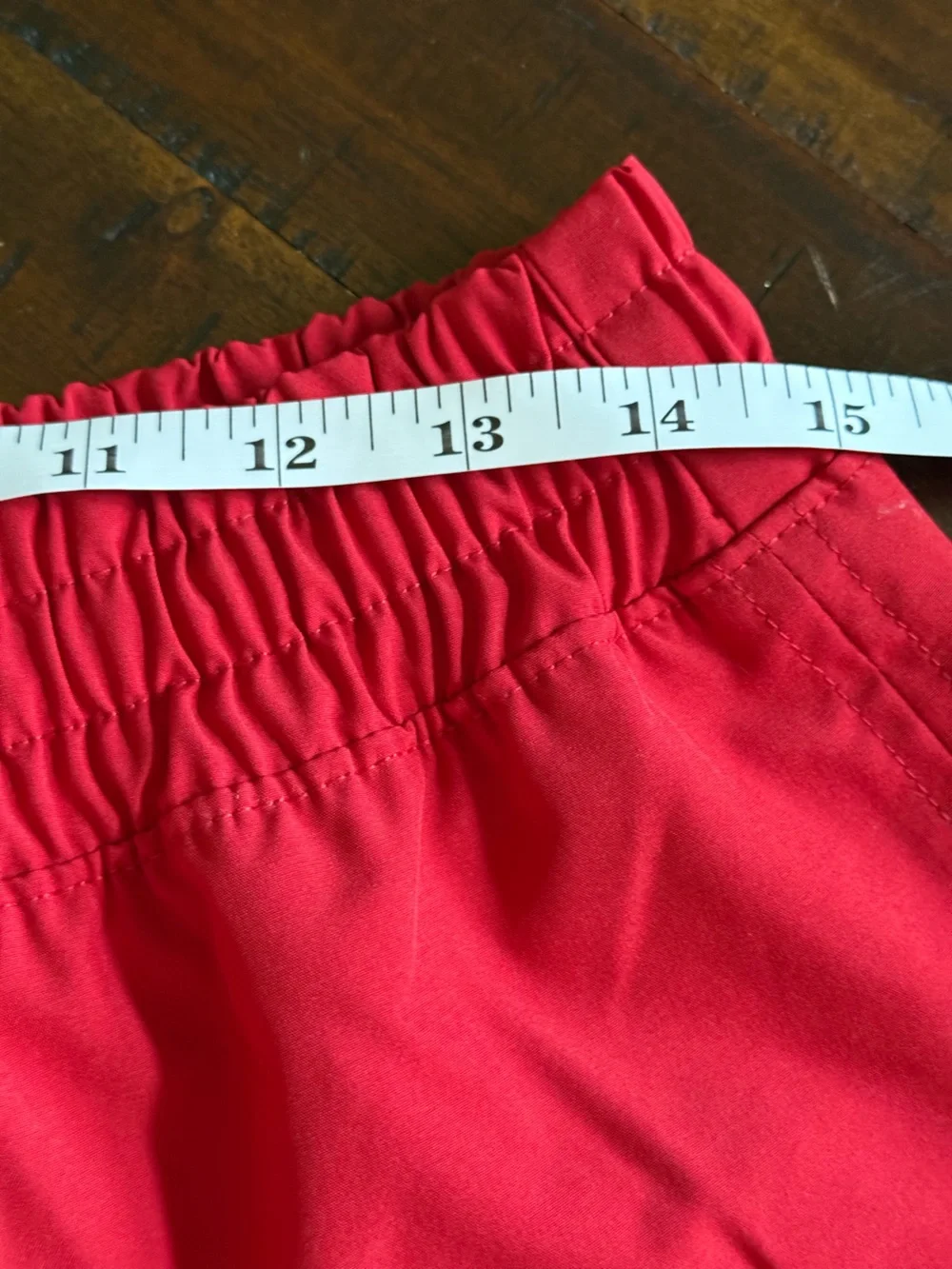 Nike Dri-FIT Running Shorts Women’s Small Red NWOT Zip Pocket